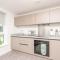 Pass the Keys Horsforth Haven - Brand New Townhouse With Balcony - 利兹
