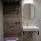 Elizabeth Queen Luxury Rooms