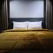 Elizabeth Queen Luxury Rooms