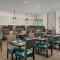 DoubleTree by Hilton Chicago OHare Airport-Rosemont