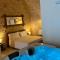 Mi Casa Luxury Suite - Room with Hydromassage Pool - 图里