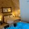 Mi Casa Luxury Suite - Room with Hydromassage Pool