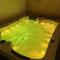 Mi Casa Luxury Suite - Room with Hydromassage Pool - 图里