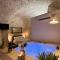 Mi Casa Luxury Suite - Room with Hydromassage Pool - 图里