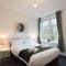 Contemporary 3 Bedroom Flat - Fife