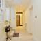 Elegant 3-Bedroom Ramsay Garden Apartment in Edinburgh City Centre