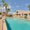 Pet-Friendly Mesa Retreat with Patio and Pool Access - Mesa