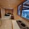 Alpine 1 bed Chalet with beautiful views - Le Biot