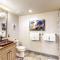 Aspenwood Lodge, Unit 203