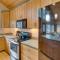 1 Mi to Lake Easton Cabin with Fire Pit and Deck! - Cabin Creek