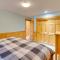 1 Mi to Lake Easton Cabin with Fire Pit and Deck! - Cabin Creek