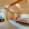 1 Mi to Lake Easton Cabin with Fire Pit and Deck! - Cabin Creek