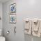Waterfront Gem with Balcony and Views in Osage Beach - 欧塞奇比奇