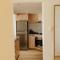 Vida Central - 2 bed, 1.5 bath w parking, gym & pool