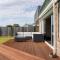 Buffalo Hill - Whitianga Holiday Home