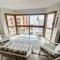 Grand duplex en centre-ville avec vue, à 50m de la plage, ascenseur, et WIFI - FR-1-361-165