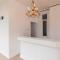 Urbanview Hotel De Breeze Kemang Jakarta by RedDoorz