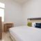 Urbanview Hotel De Breeze Kemang Jakarta by RedDoorz