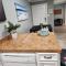 Blue Shark *E1* @ Midtown Large 1BR King Suite - 休斯顿