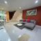 Townhouse 2 Floors @Lertubon Watcharaphon - Ban Nong Khwang Tawan