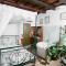 Ifigenia Lux MAISONETTE in oldtown and Villas in theriso vilage 14 km outside of chania