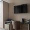 Five Hotel