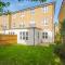 North West London near warner bros studio Modern huge house 5bed 4bath WD17 with free parking (9 occupancy) - Watford