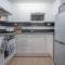 Castle Cove - 1 Bedroom Apartment - Tenby