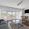 Stunning Property Seaviews, Private Pool & Parking