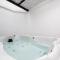 La Casa Kos Center with Jacuzzi - بلدة كوس