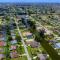 VILLA COZY FLAMINGO - 3 BEDS - 2 BATHS - 6 GUESTS - WATERVIEW & POOL/SPA - INCL. 10% OFF BOAT RENTAL - Cape Coral