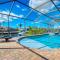 VILLA CALLA - 3 BEDS - 4,5 BATHS - 6 GUESTS - GULF ACCESS & POOL/SPA - INCL.10% OFF BOAT RENTAL - Cape Coral
