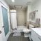 Modern Loft in DTLA - Rooftop Pool & Free Parking!