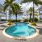 Palm Crest