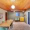 Crestline Cabin: Mountain Views & Fire Pit!