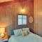 Crestline Cabin: Mountain Views & Fire Pit!