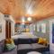 Crestline Cabin: Mountain Views & Fire Pit!