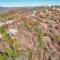 Secluded Tuskahoma Retreat with Deck and Views! - Clayton