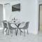Nissi Avenue Suites