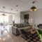 Hampton 2 Bedrooms Balcony And Bbq