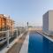 Hampton 2 Bedrooms Balcony And Bbq