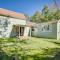 Pet-Friendly Conroe Hideaway with Porch and Fire Pit - ذا وودلاندس