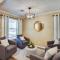 Pet-Friendly Conroe Hideaway with Porch and Fire Pit - ذا وودلاندس