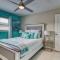 Aqua Blue! Only 1 Mile to the Beach! Heated Pool, Fenced in Yard & Pet Friendly! - 那不勒斯