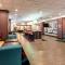 Flag Point Inn and Suites Pratt by FairBridge - Pratt