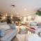 Exclusive 6 bed, 6 bath residence in Old Montreal