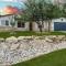 Spacious Lake Travis getaway with boat parking - Lago Vista