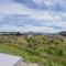 Hosts on the Coast - Leighs Luxury Retreat