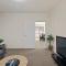 4 Comfy Spacious Family Home
