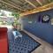 Cheerful 3 bedroom house. Great location